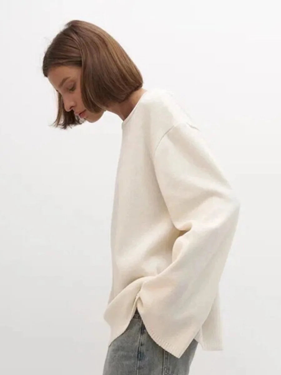 Sweter damski z odkrytymi plecami