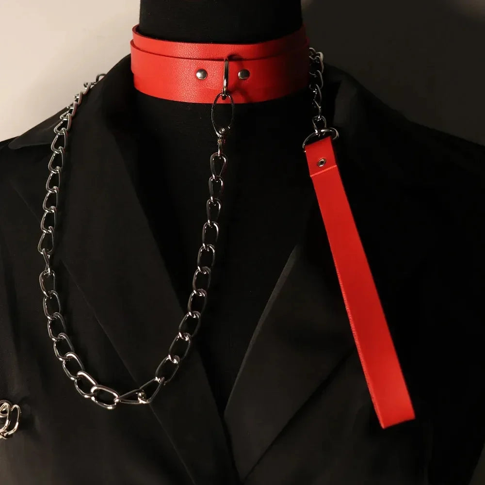 Choker z łańcuchem