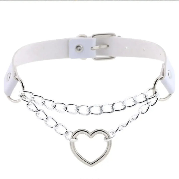 Choker z sercem