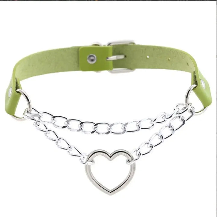 Choker z sercem