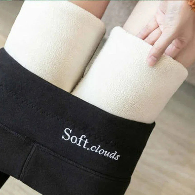 Domowe legginsy damskie z futerkiem