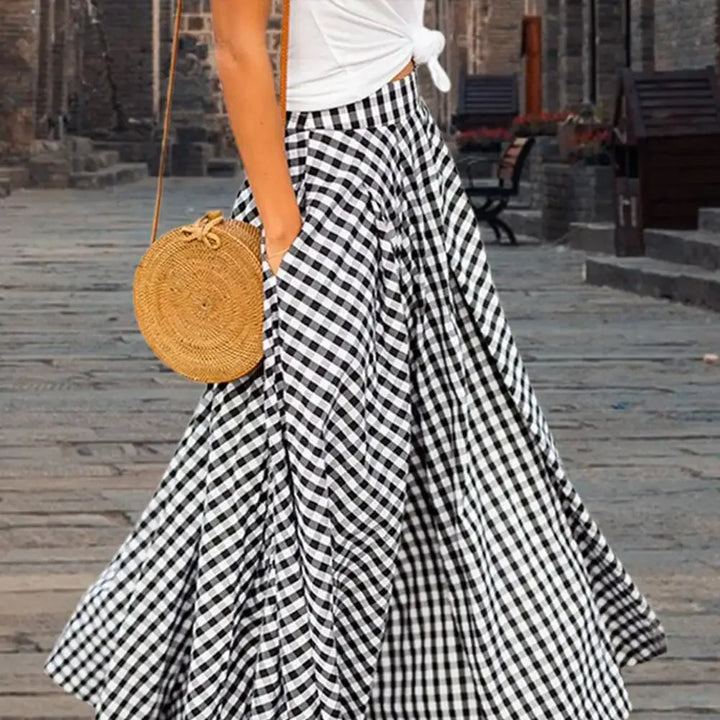 Plisowana spódnica maxi w kratę