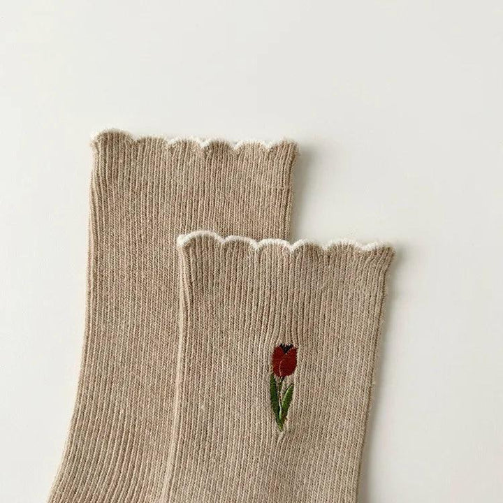 Skarpety ze wzorem tulipana